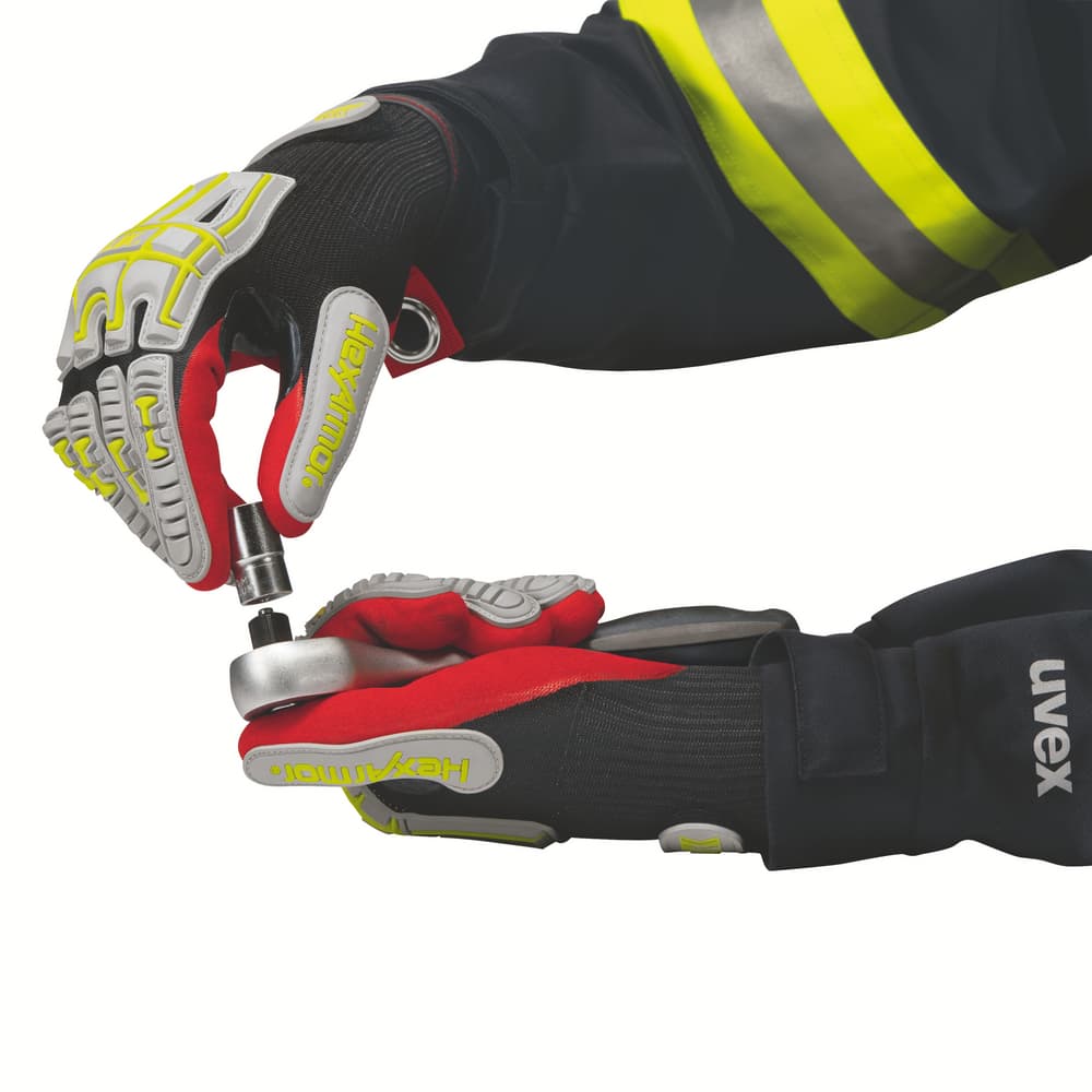 HexArmor Helix Series 3007 při záchranném zásahu
